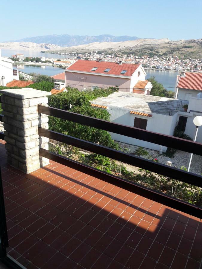 Apartments Pag Holiday Pag Town Exteriör bild